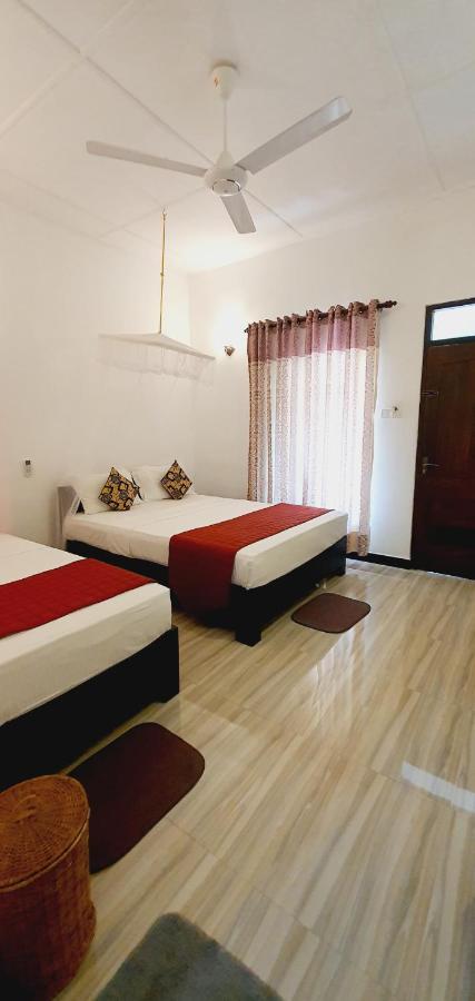 Smw Lodge Sigirîya Extérieur photo